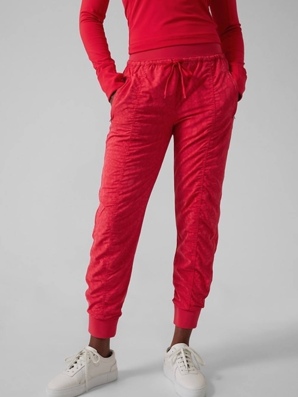Athleta Attitude Lined Textured Pant II Red Cheetah Print Joggers Size 6